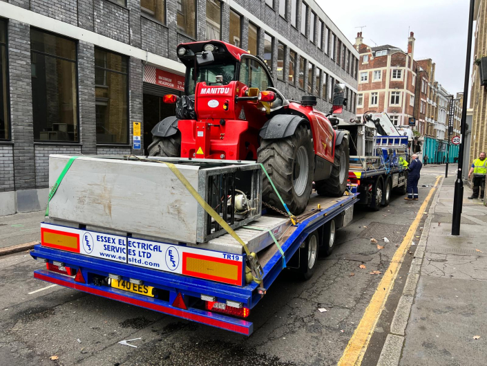 Crane services essex 2026-05-11 at 22.58.30 (10)