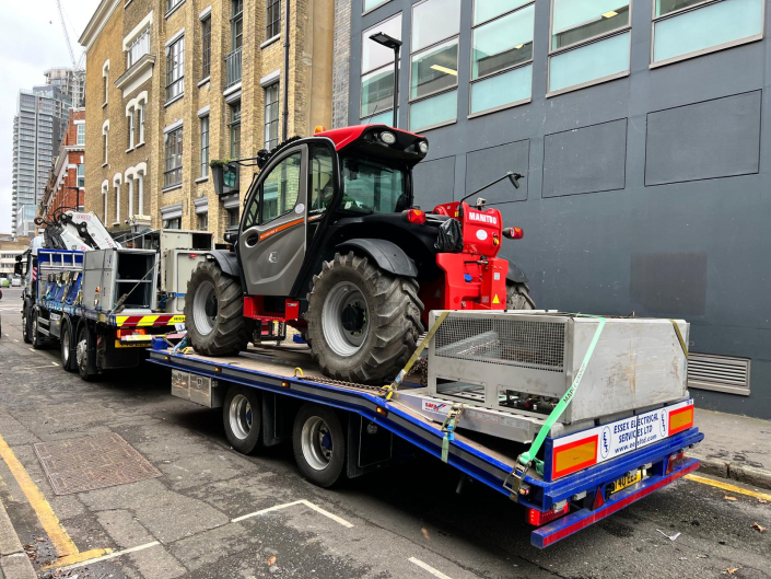 Crane services essex 2026-05-11 at 22.58.30 (11)